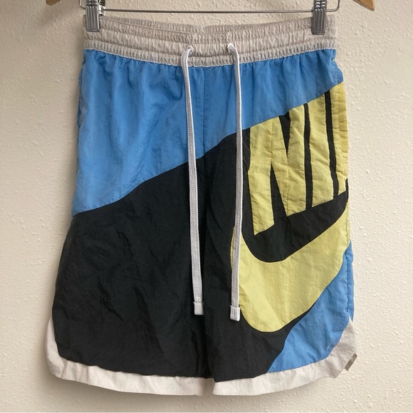 Nike Other - Nike Throwback Futura Men’s Basketball Shorts Pocket Yellow/Black Colorblock S